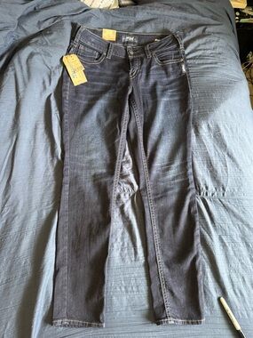 Silvers Dark Indigo Women’s Skinny Jeans